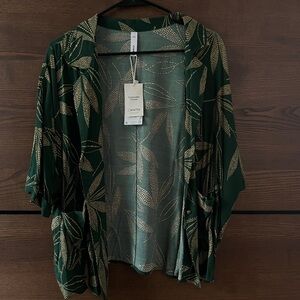 Green Leaf Print top